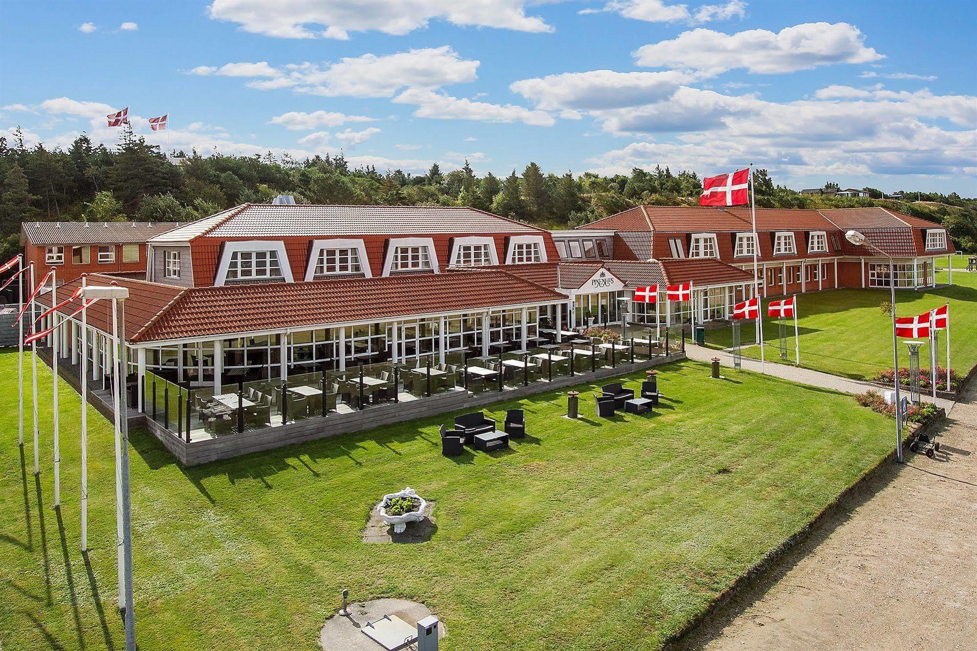 Hotel Pinenhus Glyngøre Esterno foto