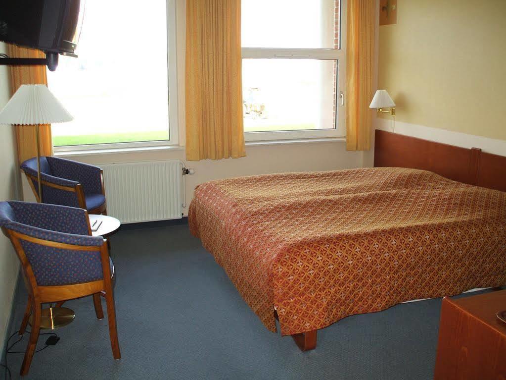 Hotel Pinenhus Glyngøre Esterno foto